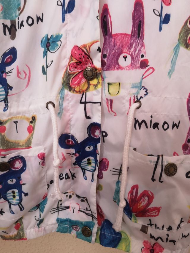 Cazadora niña talla 3-4 años.