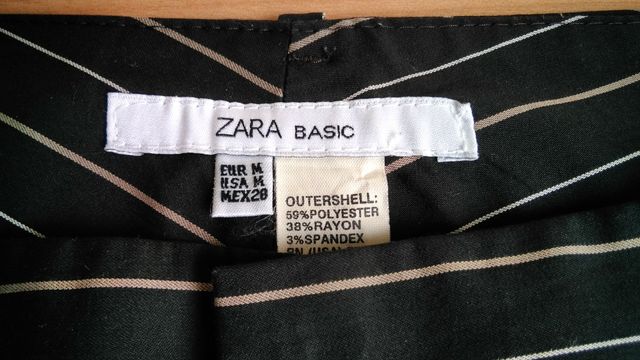 Pantalón Zara. Short. Nuevo.Pantalón corto.Zara