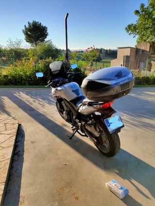 Cambio de aceite y revisión para motocicletas de entre 250 y 1.000 cc desde 19,90 € en Moto Expres Cambio de aceite y revisión para motocicletas de entre 250 y 1.000 cc desde 19,90 € en Moto Expres