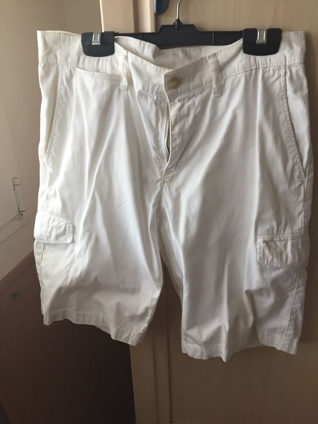 Pantalón blanco corto