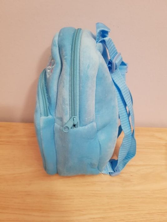 Original pequeña mochila peluche de Doraemon,azul.