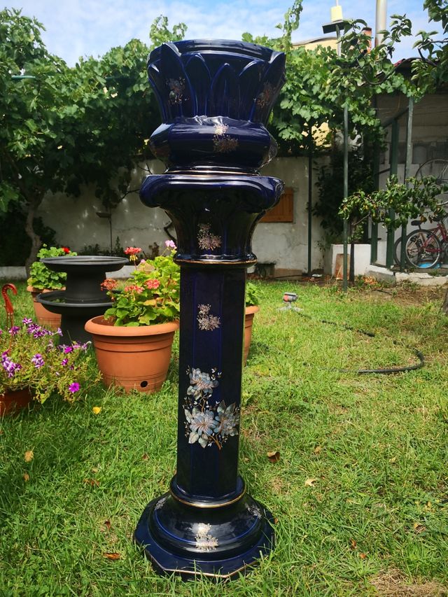 Columnas de cerámica italiana pintadas a mano.