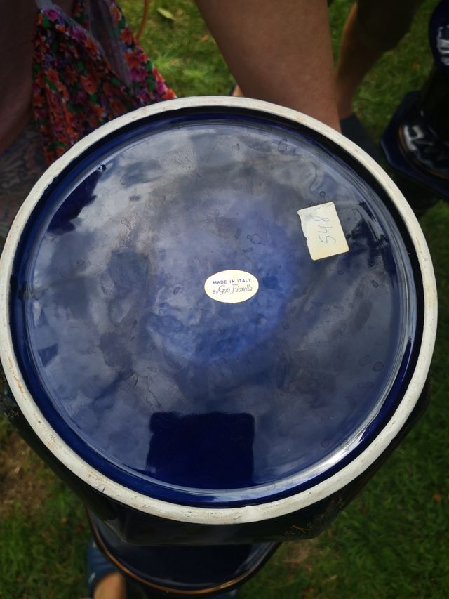 Columnas de cerámica italiana pintadas a mano.