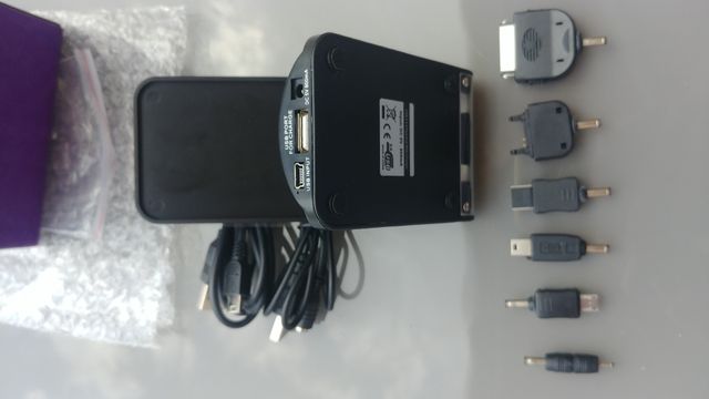 Base de carga móvil y Hub de 4 USB 2.0 