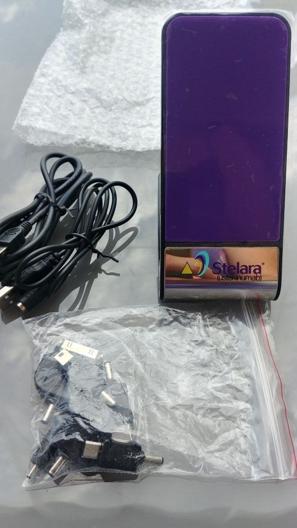 Base de carga móvil y Hub de 4 USB 2.0 
