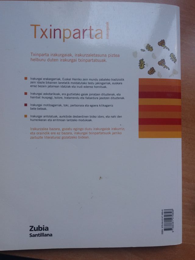 Libro de lectura TXINPARTA ISBN-978-84- 8417-989-