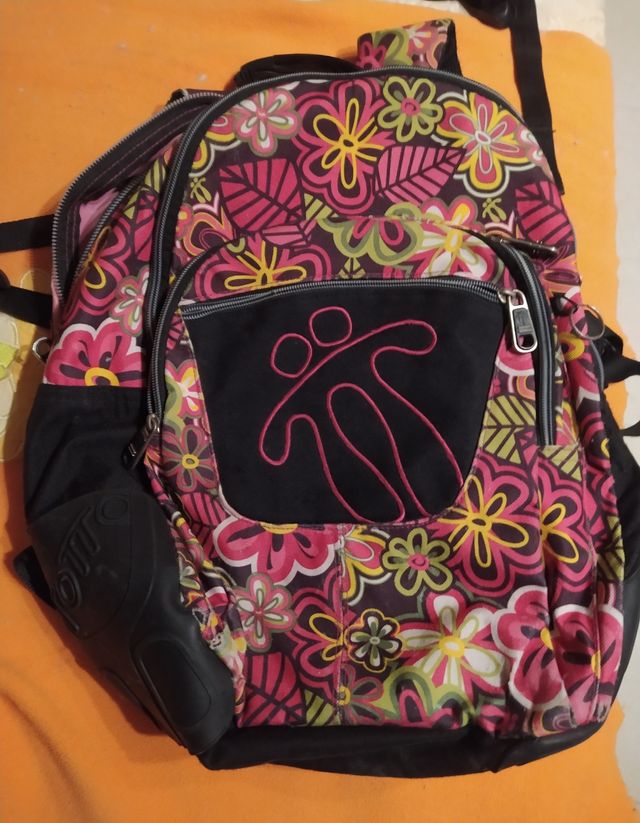 mochila totto