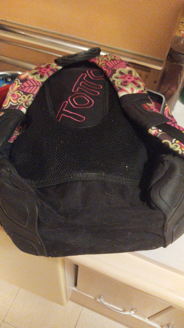 mochila totto