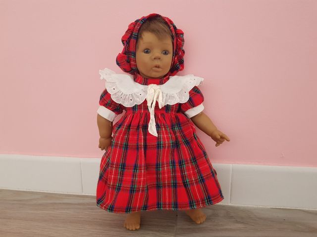 Muñeca bebé años 90