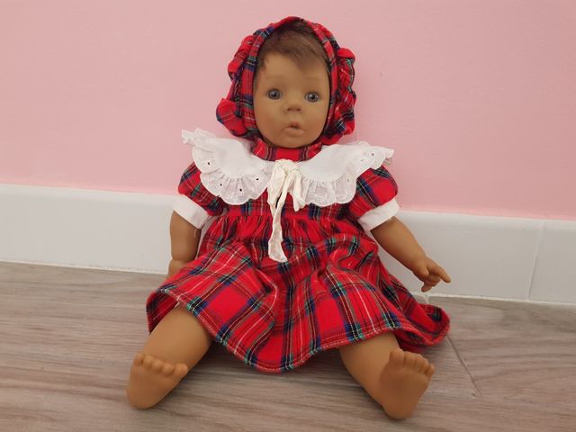 Muñeca bebé años 90