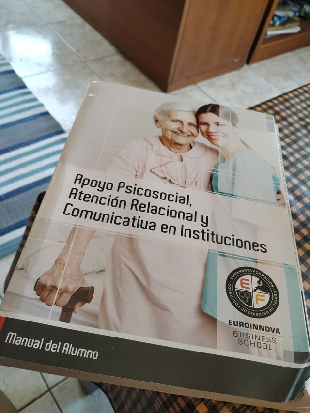 Materiale del corso sull'assistenza sociale e sanitaria