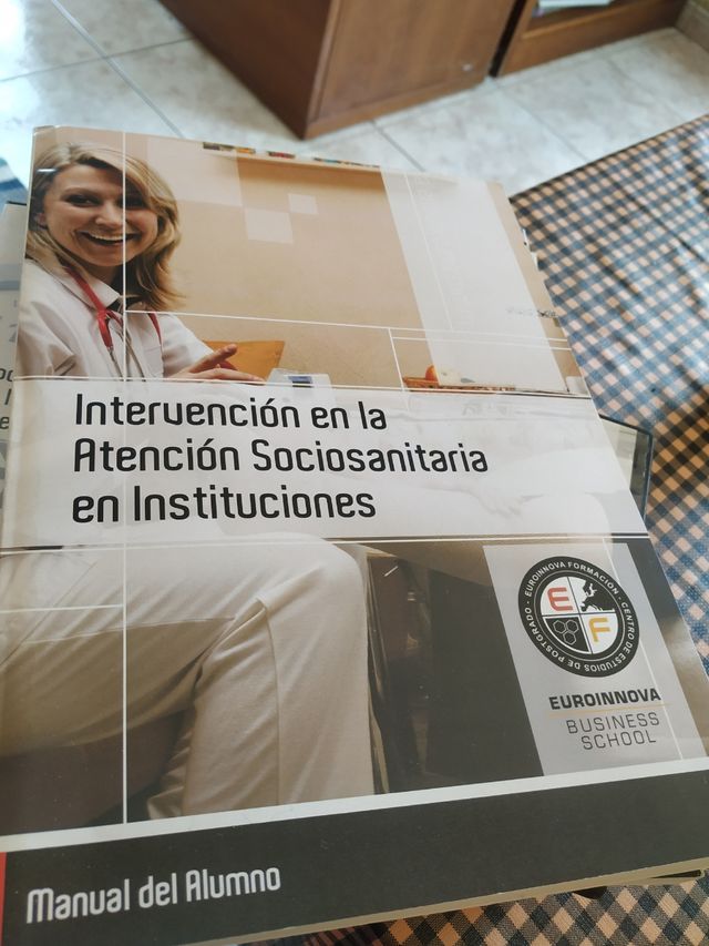 Materiale del corso sull'assistenza sociale e sanitaria