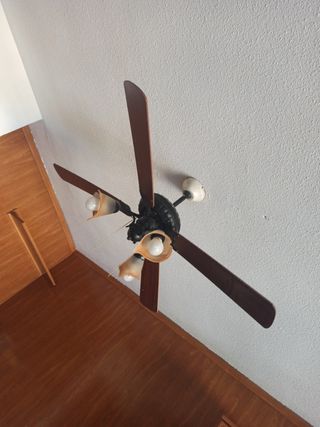 Lámparas con ventilador de segunda mano en la provincia de Lámparas con ventilador de segunda mano en la provincia de