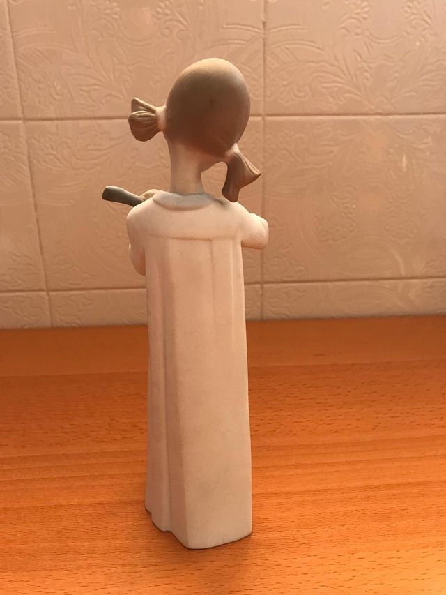 Figura Nao de Lladro porcelana