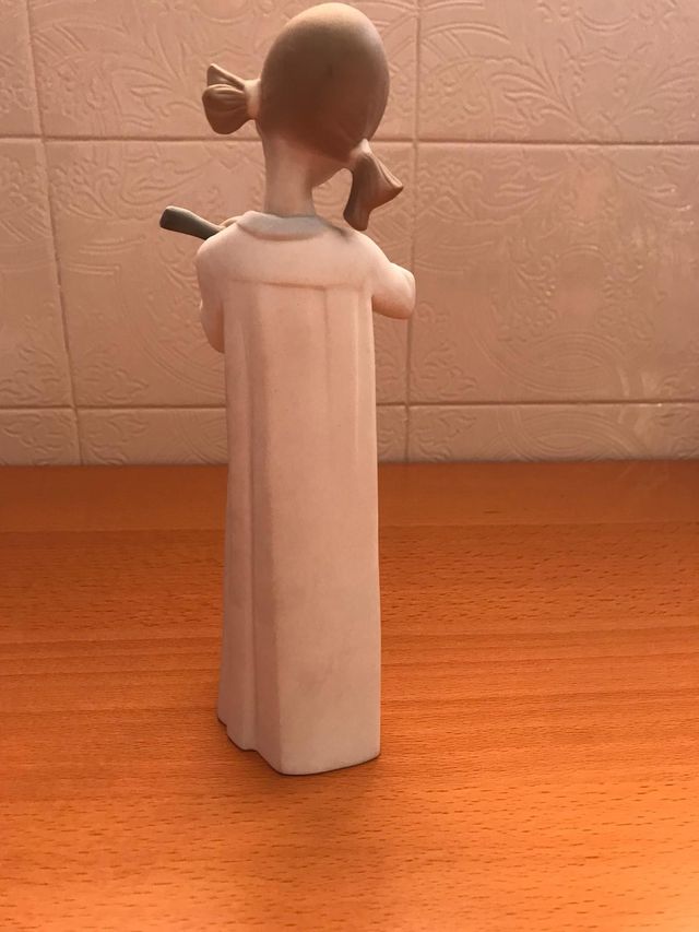 Figura Nao de Lladro porcelana