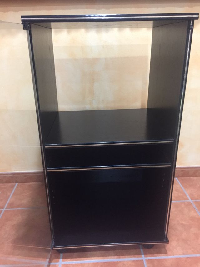 Mueble multifuncional