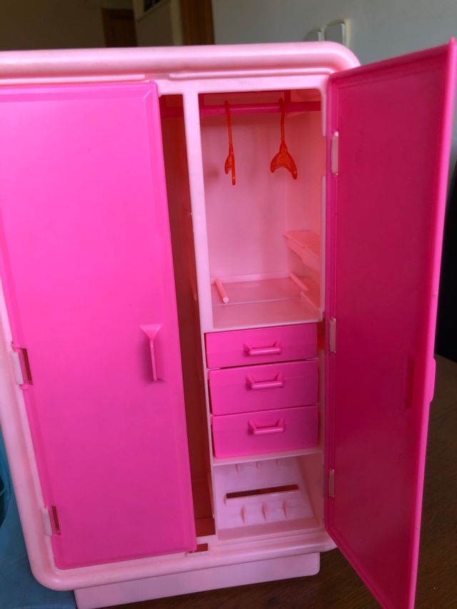 Armario Barbie