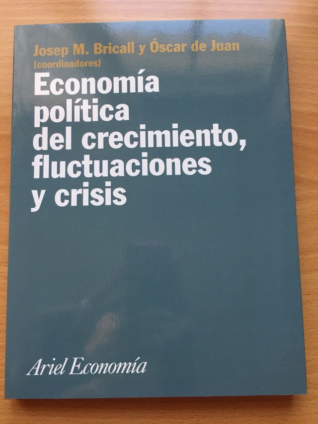 Economía política del crecimiento