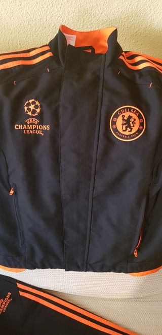 Chandal CHELSEA Campeon Champions Niño T 8-10 de segunda mano por 18 EUR en  Leganés en WALLAPOP