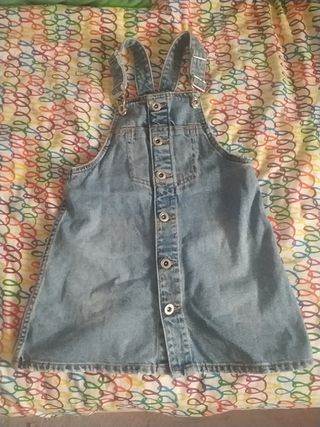 Pichi vaquero zara 7 años de segunda mano por 5 EUR en Miranda de Ebro en  WALLAPOP
