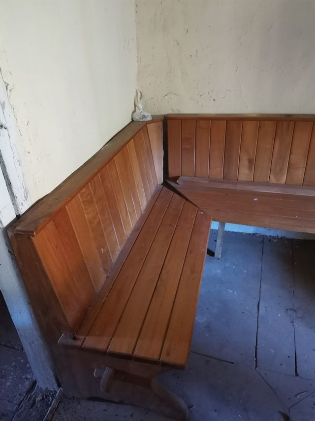 scaffale angolare in legno per magazzino o casa