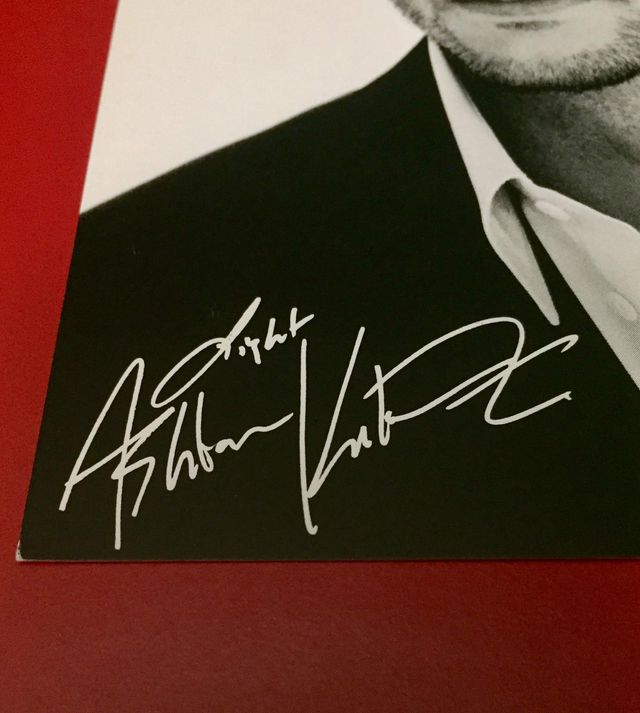 Foto oficial de ASHTON KUTCHER con autógrafo (2001