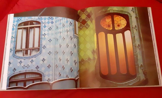 GAUDI, UNA ARQUITECTURA DE ANTICIPACIÓN de Juan Pe