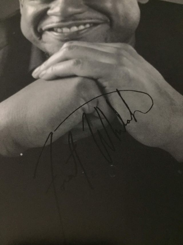 Foto oficial con autógrafo FOREST WHITAKER (2001)