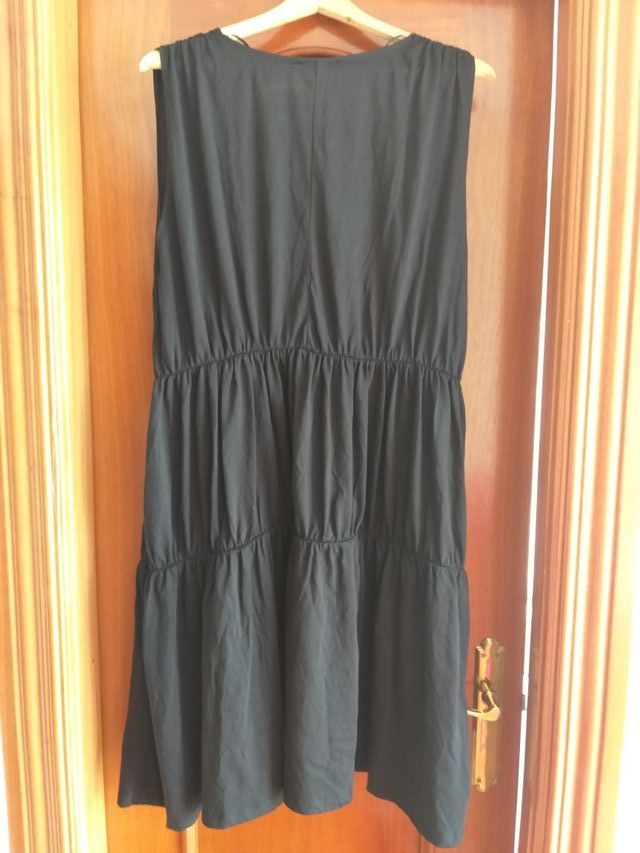 VESTIDO ZARA VOLANTES S OVERSIZE NUEVO.