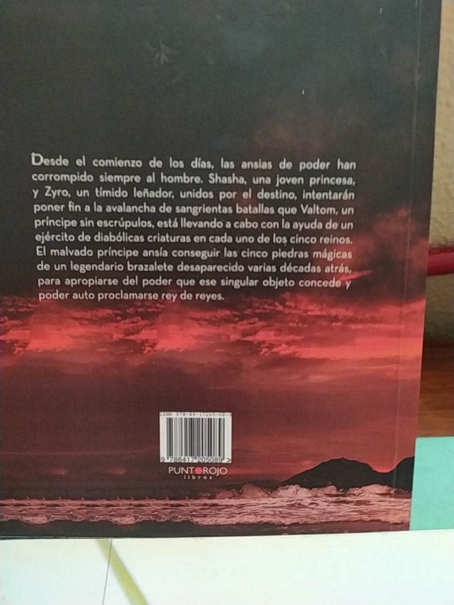 Zyro, el resurgir del brazalete