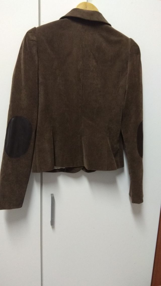 Americana corta mujer de segunda mano por 15 EUR en L