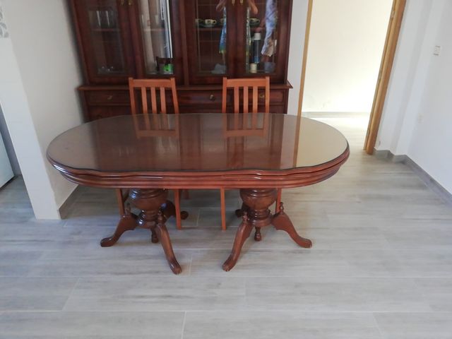 Mesa extensible de salón 