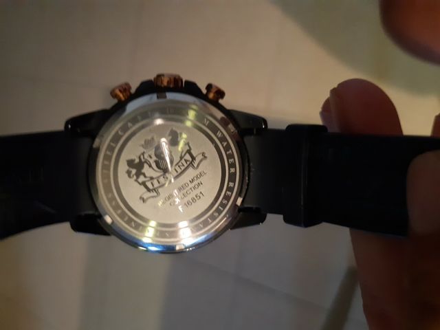 RELOJ