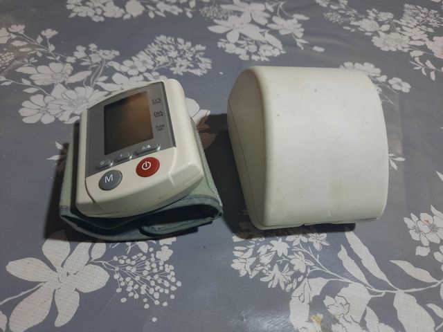 tensiometro de muñeca