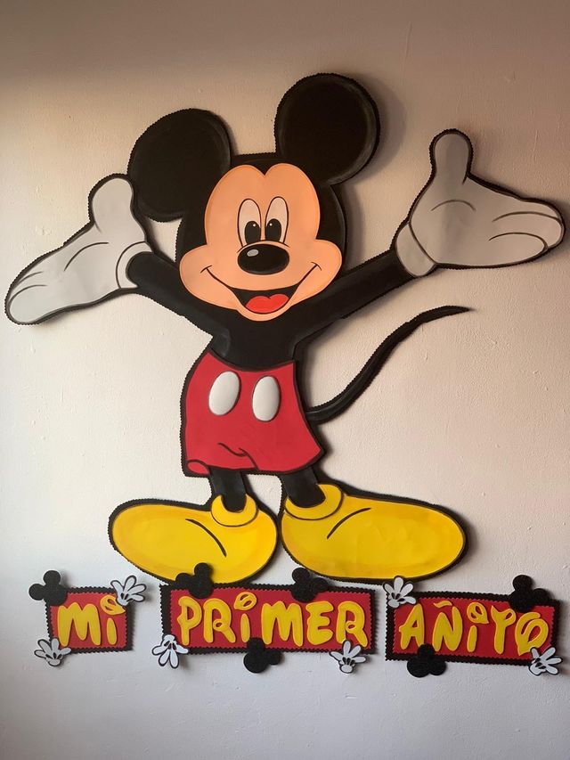 Figura para decorar fiestas y habitación