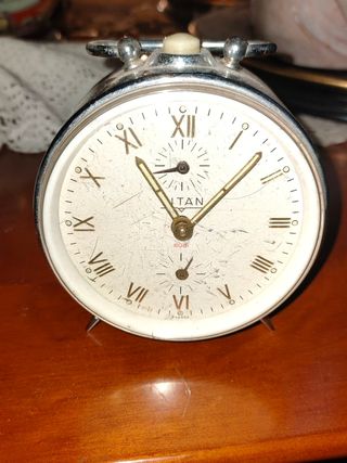 Reloj antiguo en la provincia de Burgos en WALLAPOP Reloj antiguo en la provincia de Burgos en WALLAPOP