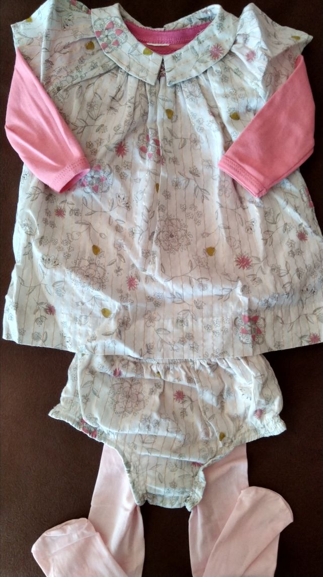 Conjunto bebé GOCCO + Regalos