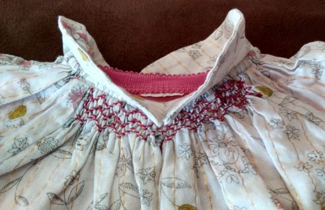 Conjunto bebé GOCCO + Regalos