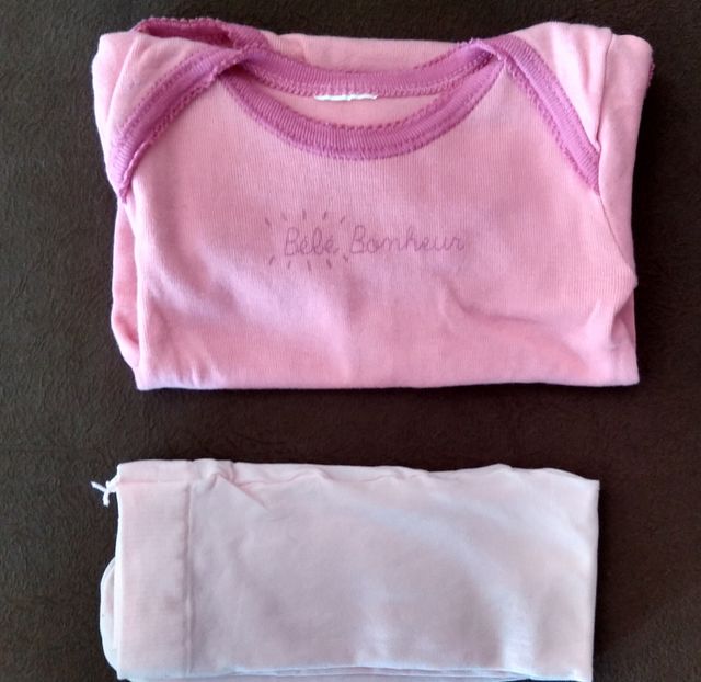 Conjunto bebé GOCCO + Regalos