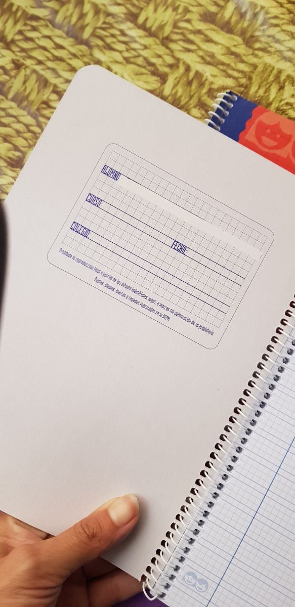 4 libretas cuartilla (mitad de folio)