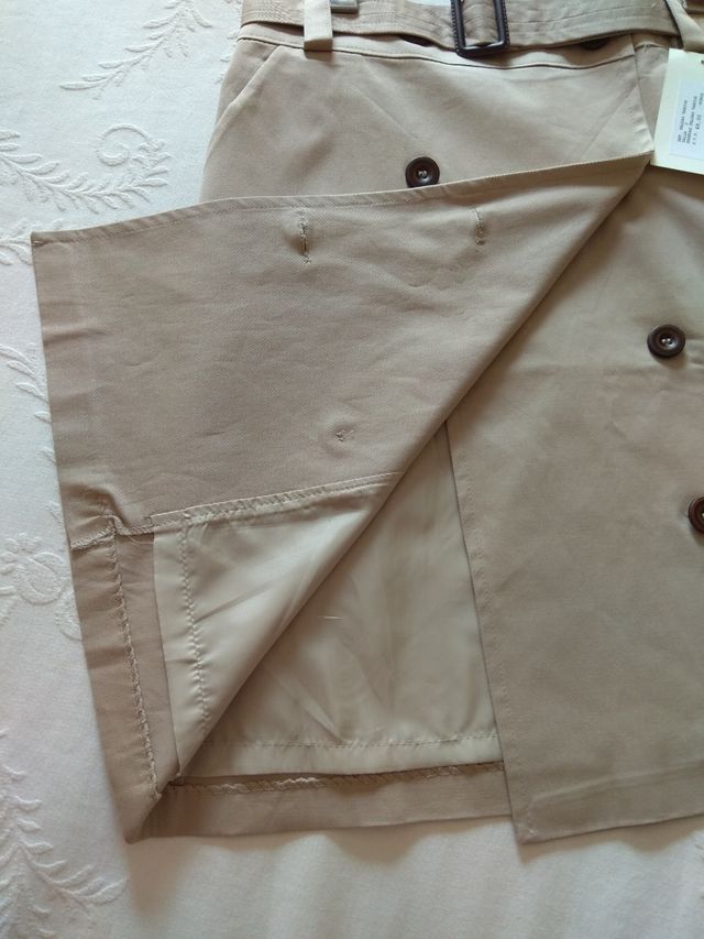 Vendo falda mujer color beige sin estrenar.