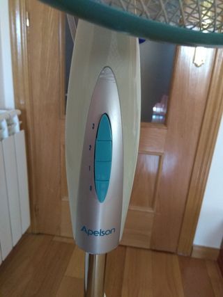 Ventilador de pie Apelson. de segunda mano por 12 € en Ventilador de pie Apelson. de segunda mano por 12 € en