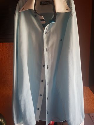Camisas azul de segunda mano en Santa Marta de Tormes en Blusa blanca de segunda mano en Santa Marta de Tormes en