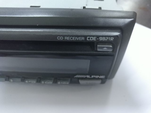 Alpine autoradio MP3 de segunda mano por 28 € en Briviesca en WALLAPOP