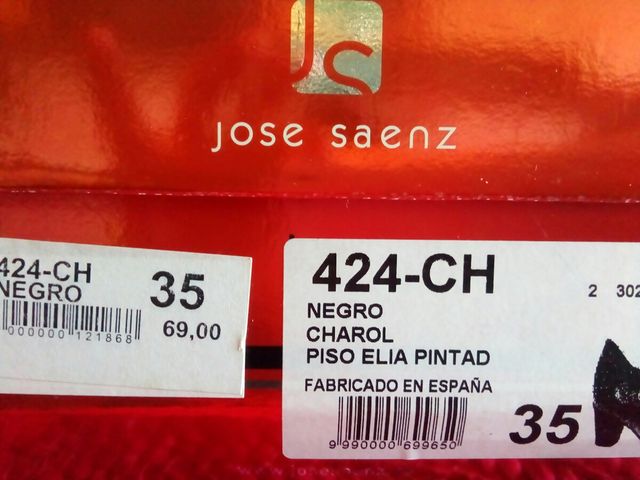 Zapato de piel  de marca  JOSE SAENZ