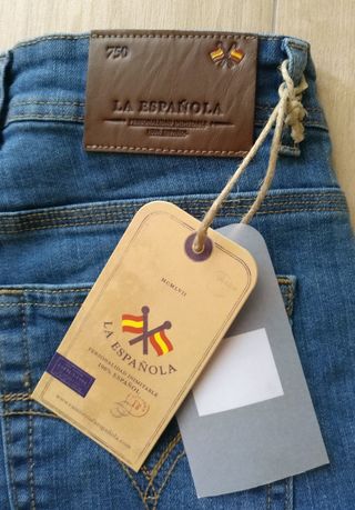 Pantalón vaquero hombre marca La Española de segunda mano por 49,9 EUR en  Madrid en WALLAPOP
