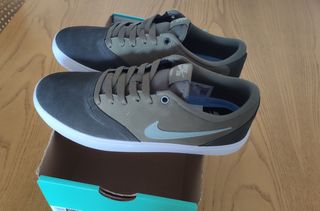 Nike SB Solar Check de segunda mano por 50 EUR en Barcelona en WALLAPOP