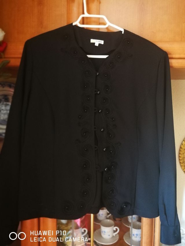 Camisa negra T44 elegance