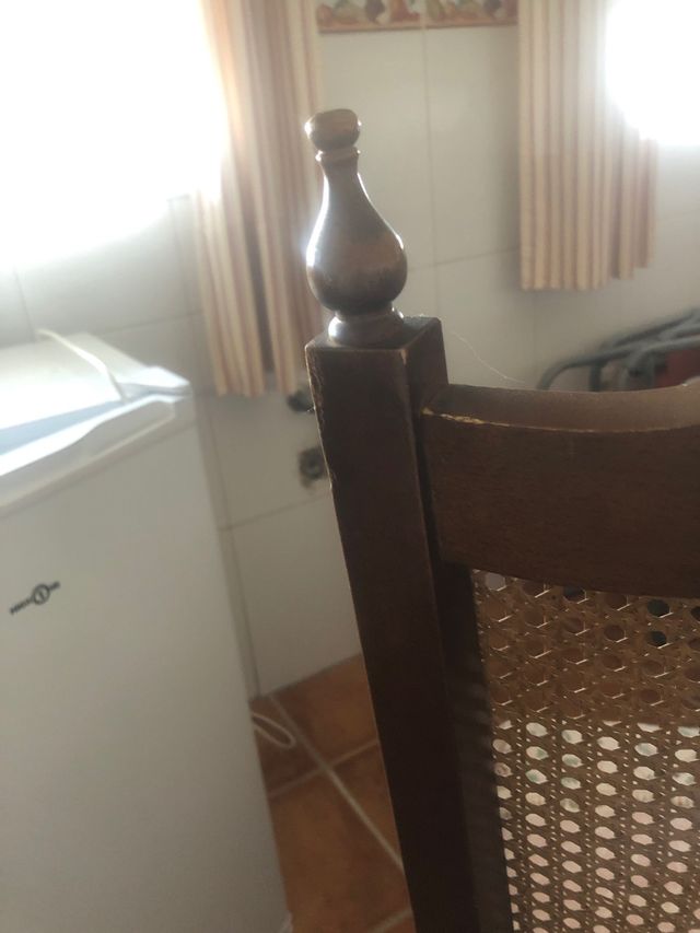 Silla rejilla marquetería madera noble 20 euro