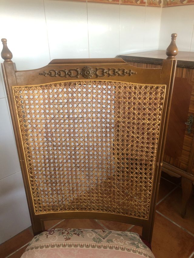 Silla rejilla marquetería madera noble 20 euro